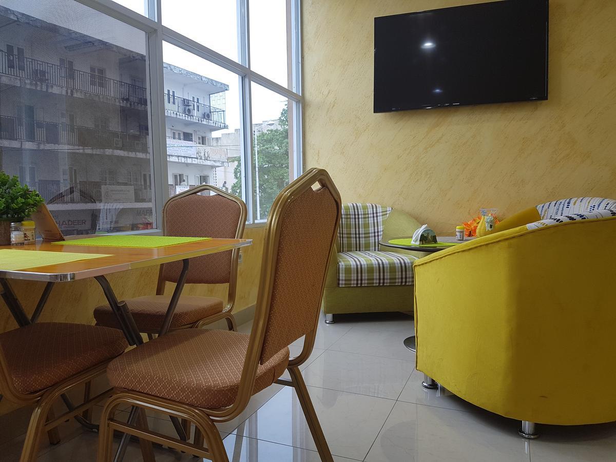 Novo Hotel Μπραζαβίλ Εξωτερικό φωτογραφία