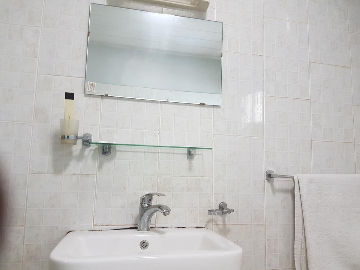 Novo Hotel Μπραζαβίλ Εξωτερικό φωτογραφία