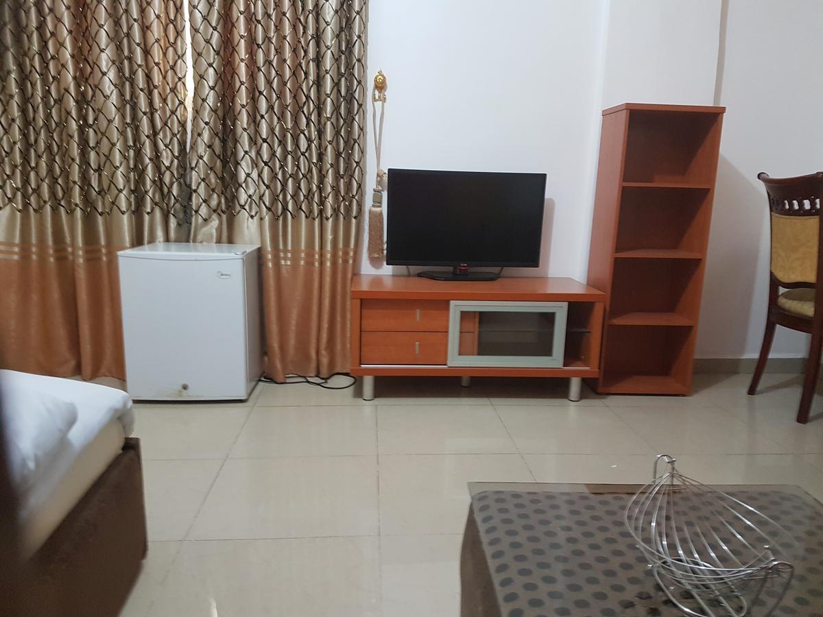 Novo Hotel Μπραζαβίλ Εξωτερικό φωτογραφία