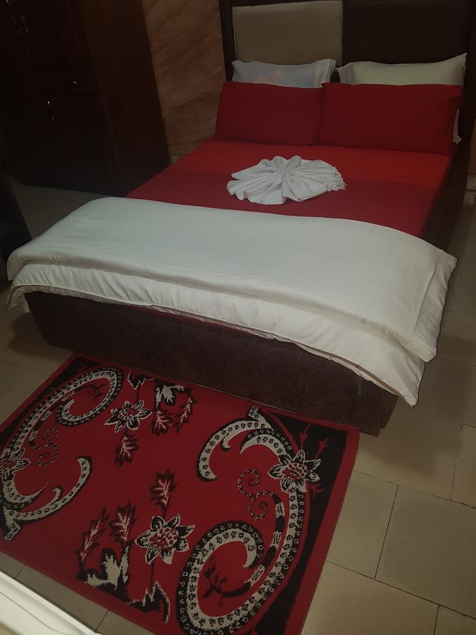Novo Hotel Μπραζαβίλ Εξωτερικό φωτογραφία